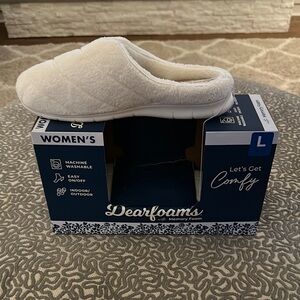 Dearfoams Women's White Cozy Slippers